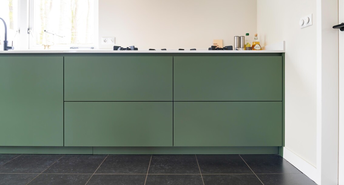 VAU_78F8515_keuken-groen-Uddel-LR-32